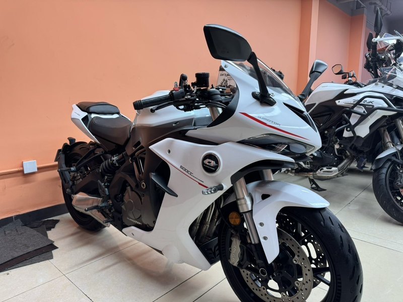 二手QJMOTOR赛600