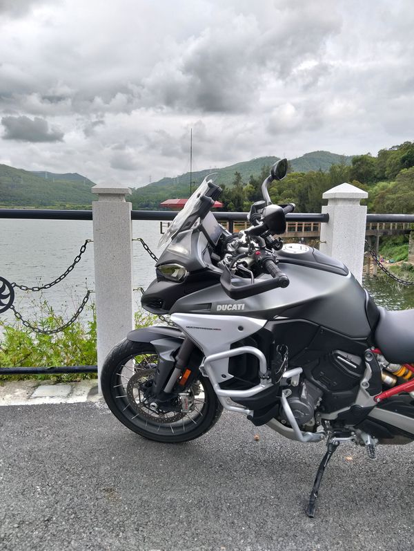 二手杜卡迪Multistrada V4