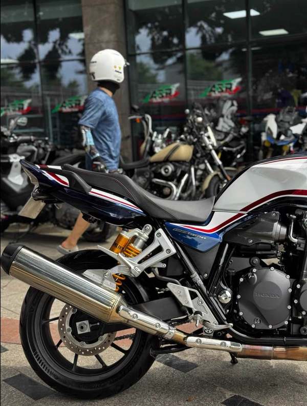 二手本田CB1300 Super Four