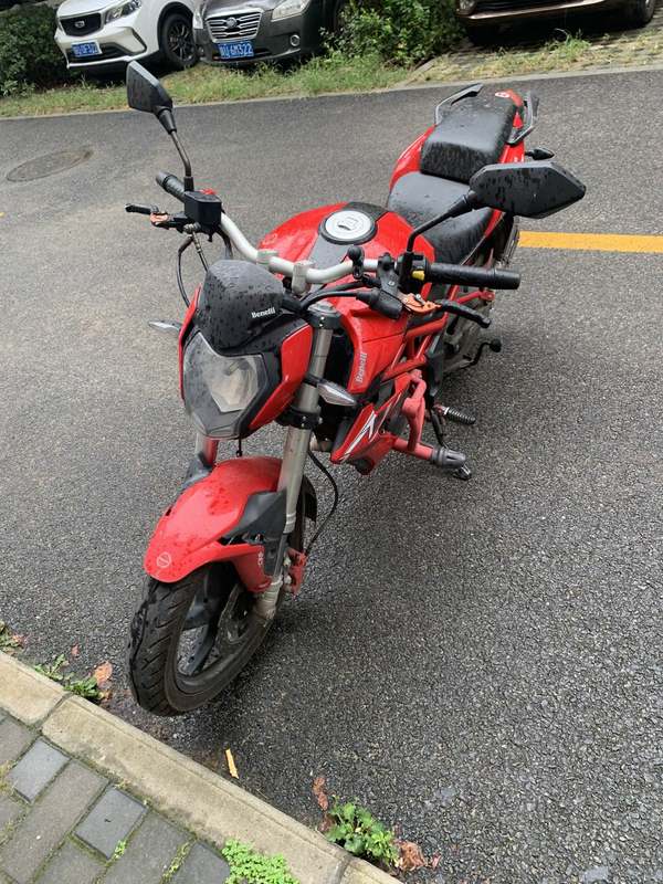 二手贝纳利红宝龙 TNT150i