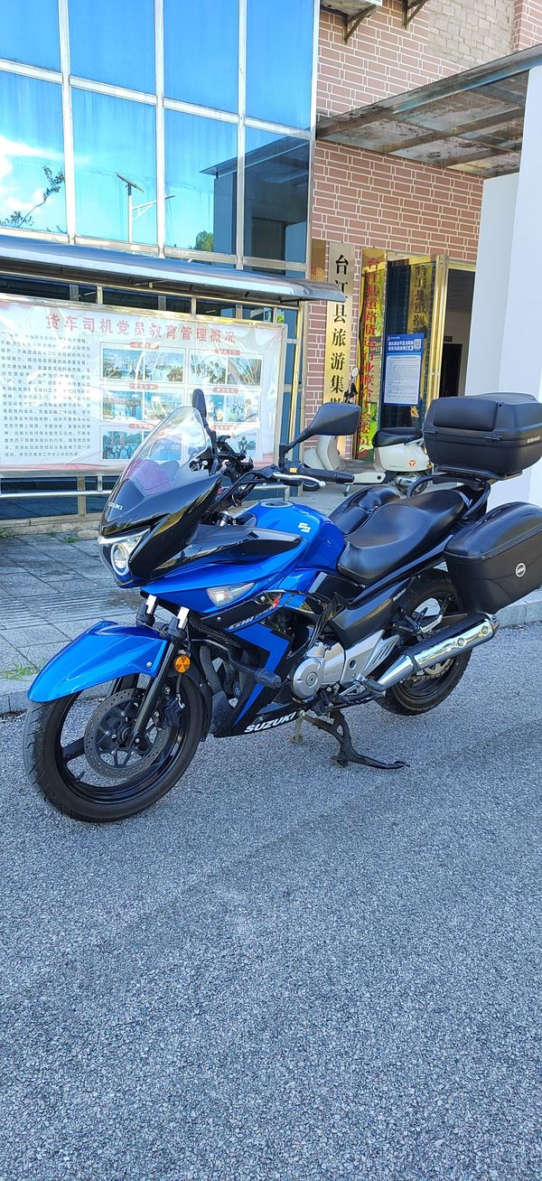 二手豪爵铃木骊驰 GW 250F