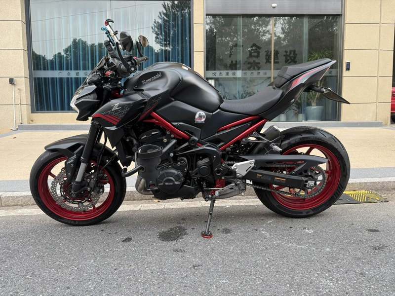 二手川崎Z900