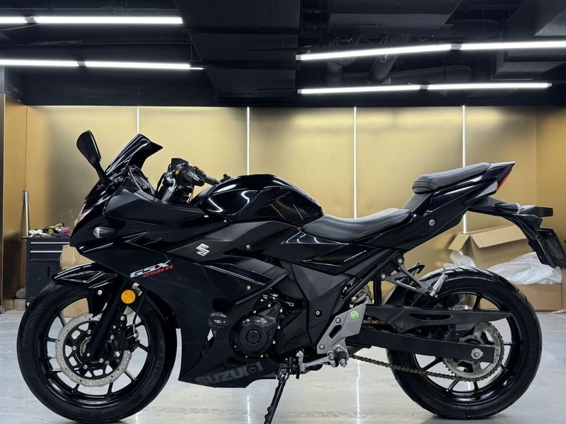 二手豪爵铃木GSX250R