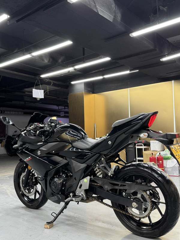 二手豪爵铃木GSX250R