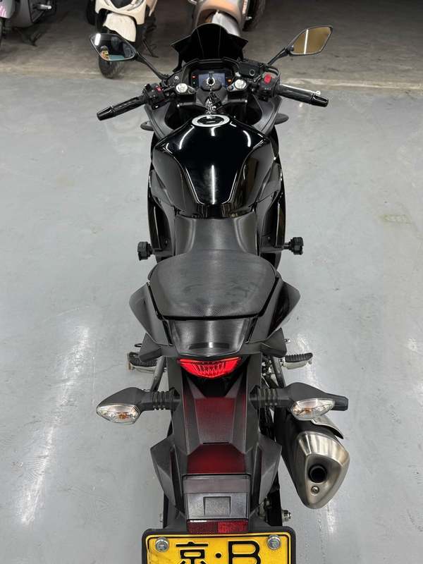 二手豪爵铃木GSX250R