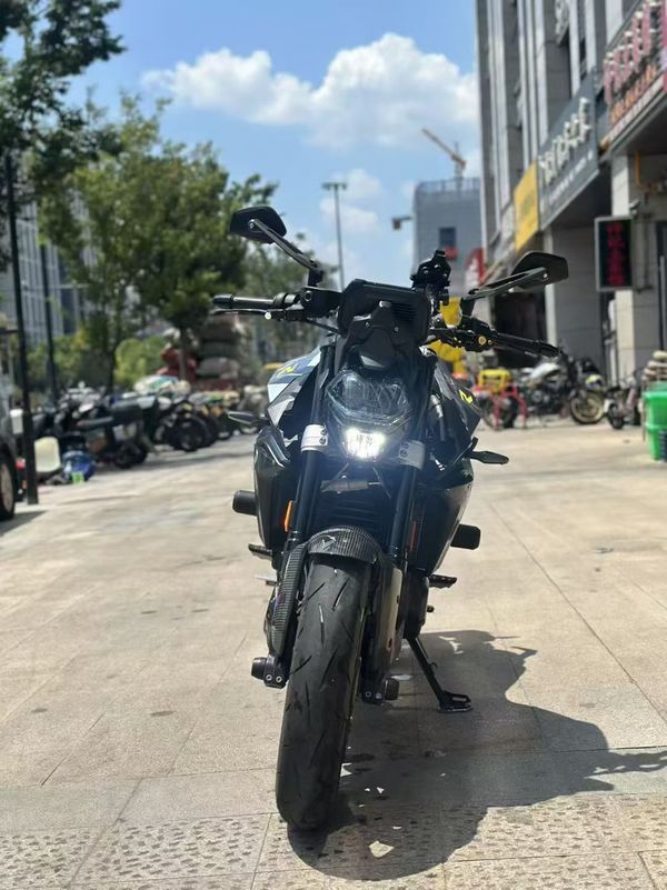 二手宝马F 900 R