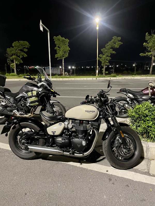 二手凯旋Bonneville Bobber
