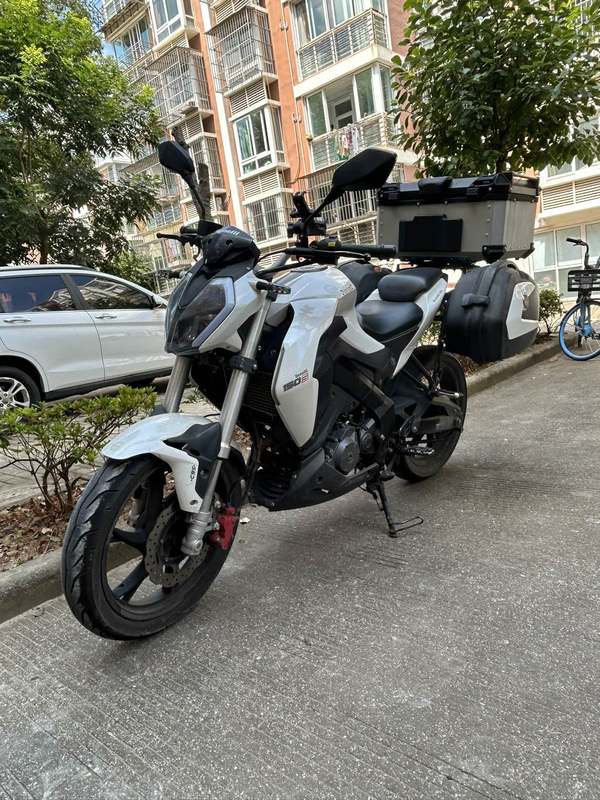 二手贝纳利小迅龙 BN150S