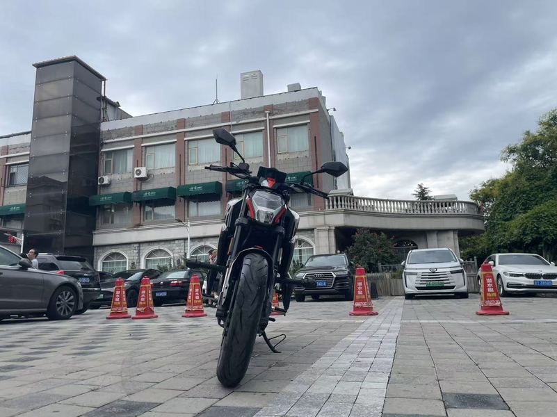 二手春风250NK