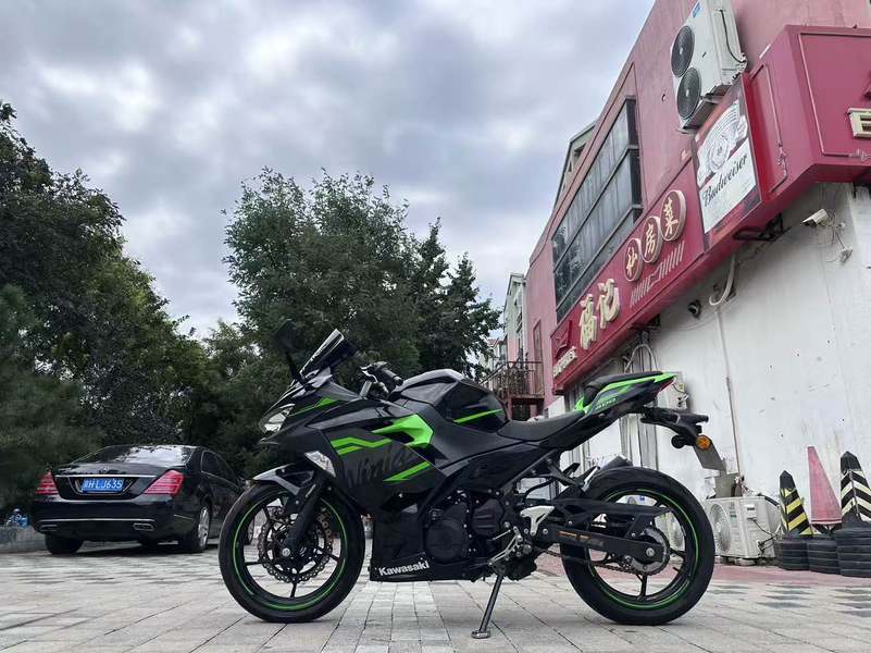 二手川崎Ninja 400