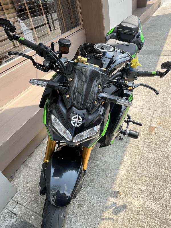 二手川崎Z900