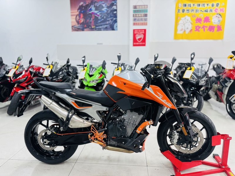 二手KTMR2R790 Duke