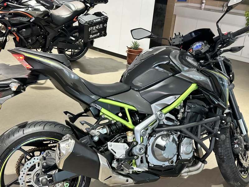 二手川崎Z900