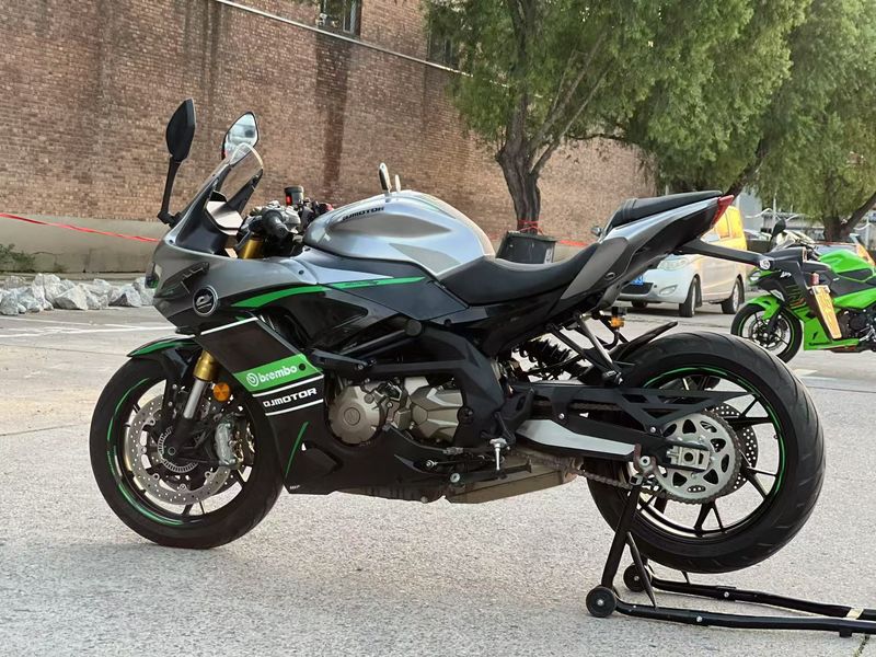 二手QJMOTOR赛600