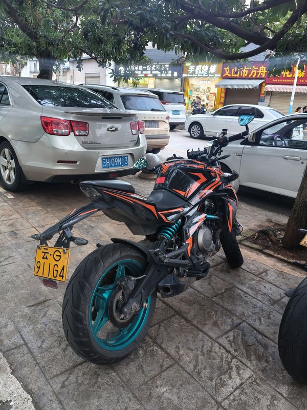 二手春风650NK