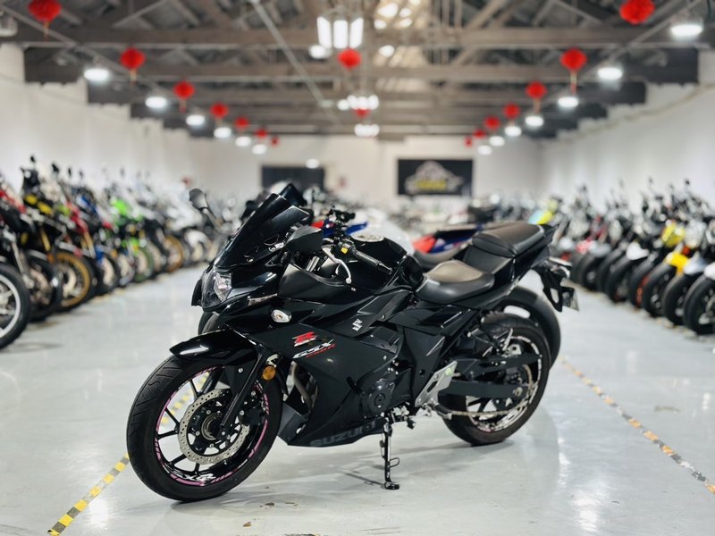 二手豪爵铃木GSX250R