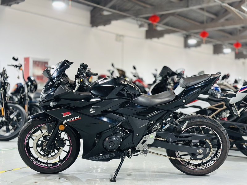 二手豪爵铃木GSX250R