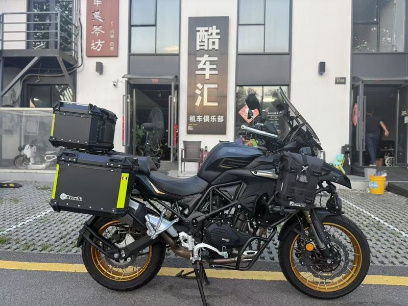 二手贝纳利TRK552