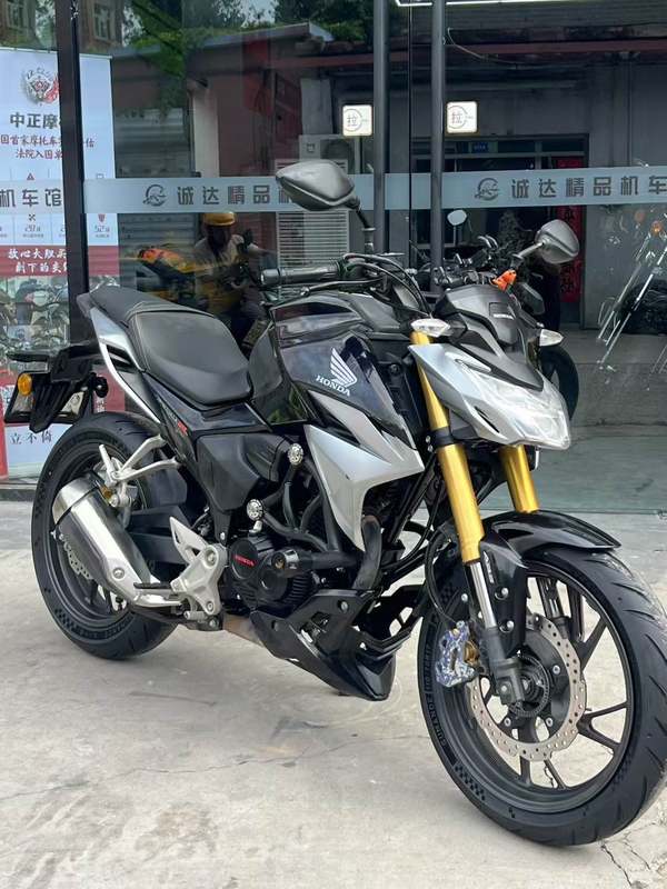 二手新大洲本田CBF190R