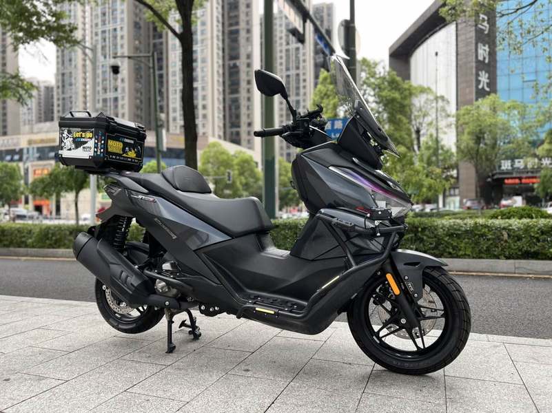 二手无极SR250GT