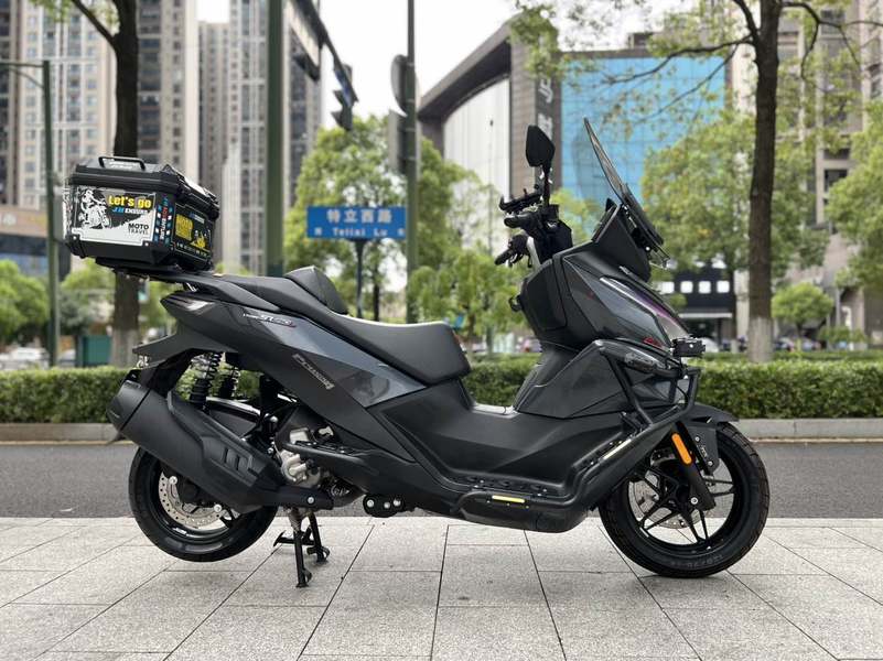 二手无极SR250GT