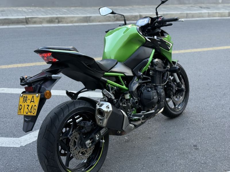 二手川崎Z900