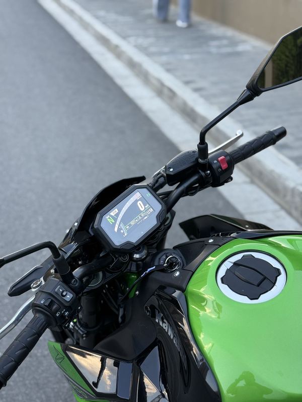 二手川崎Z900