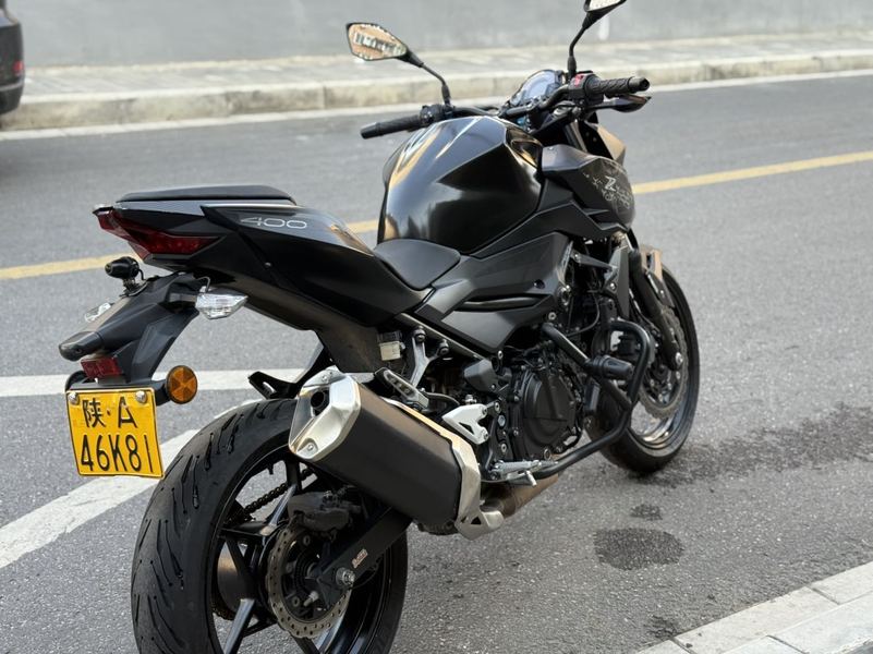二手川崎Z400