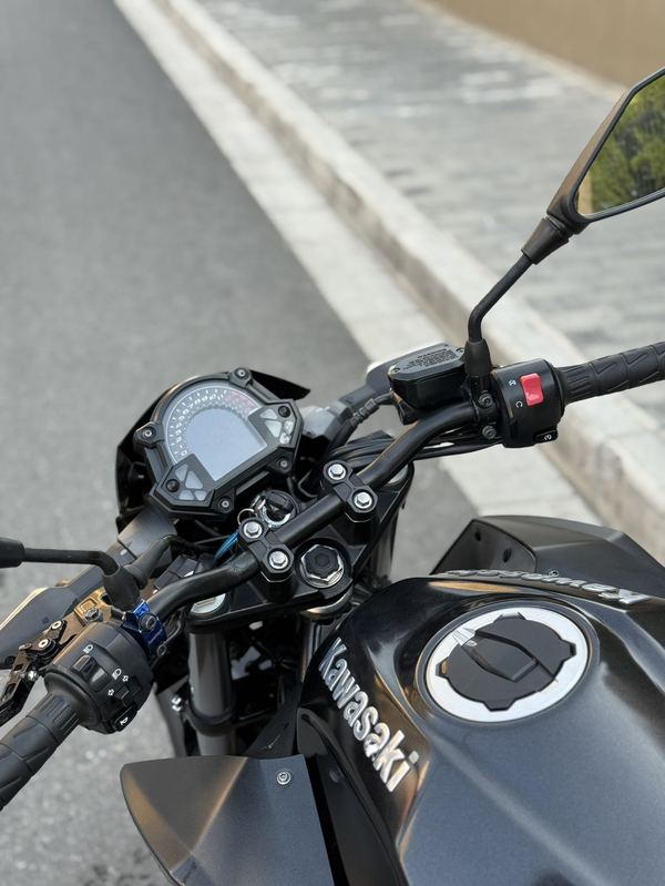 二手川崎Z400