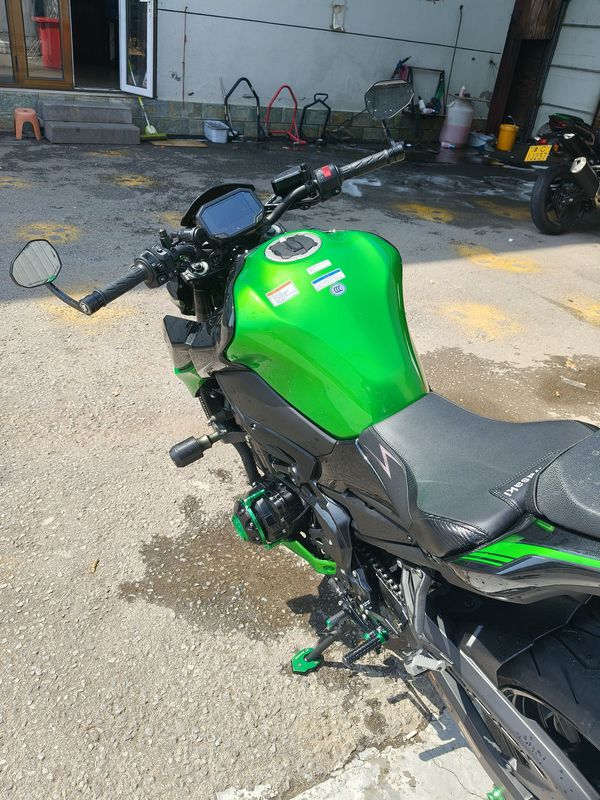 二手川崎Z900