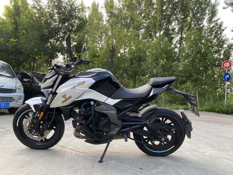 二手春风400NK