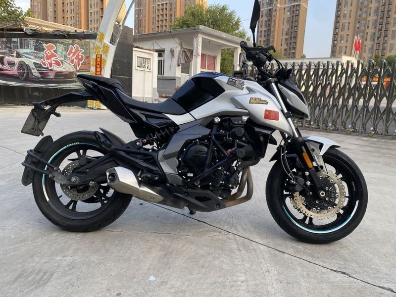 二手春风400NK