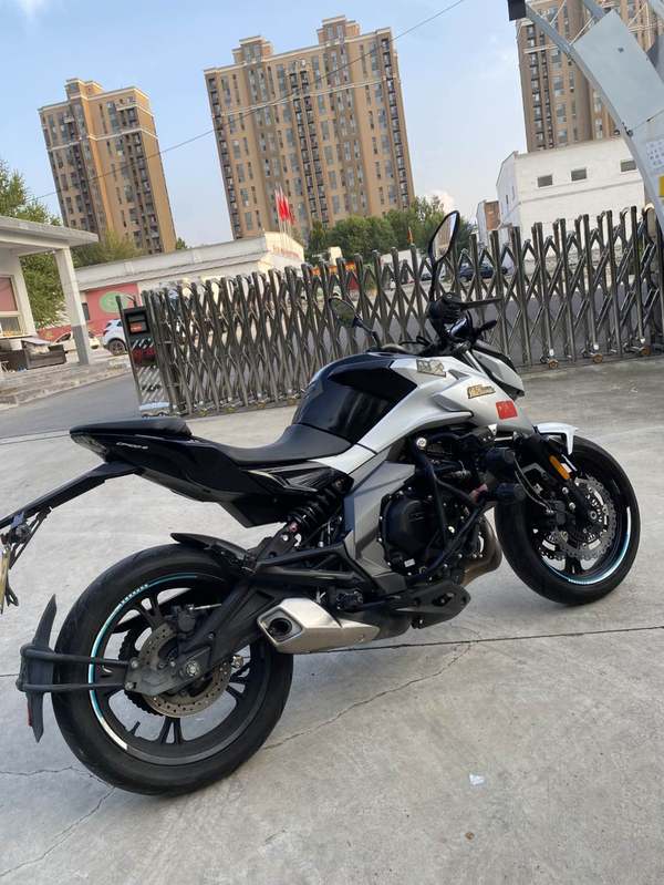 二手春风400NK