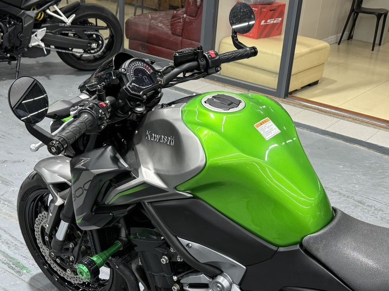二手川崎Z900