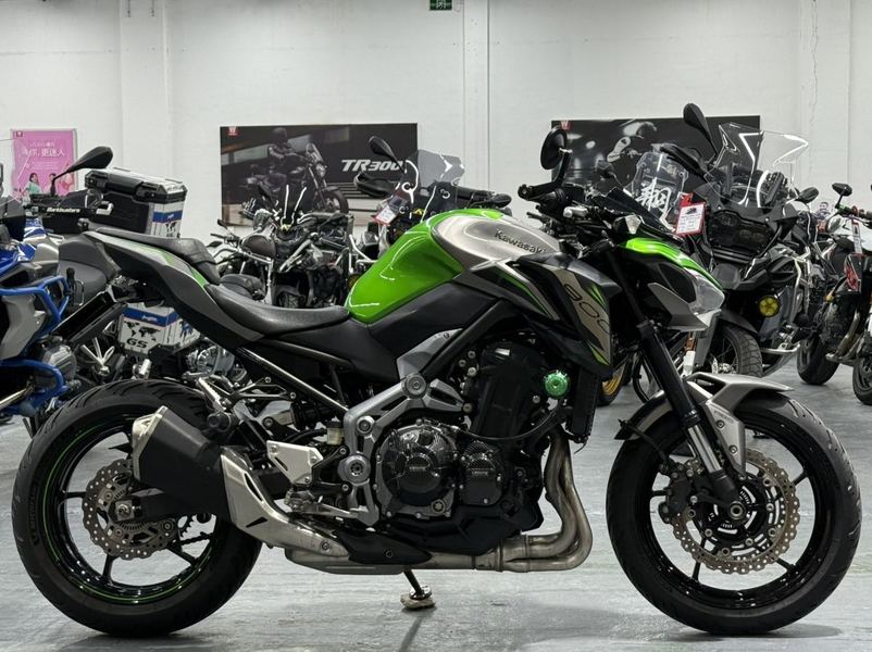 二手川崎Z900