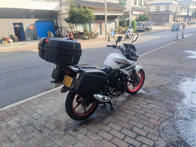 二手建设雅马哈飞致YS150