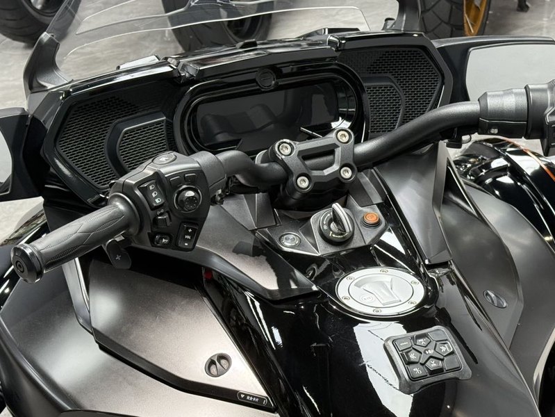二手庞巴迪Spyder F3 