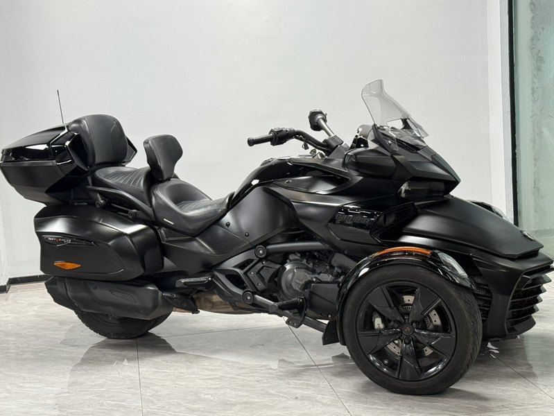 二手庞巴迪Spyder F3 