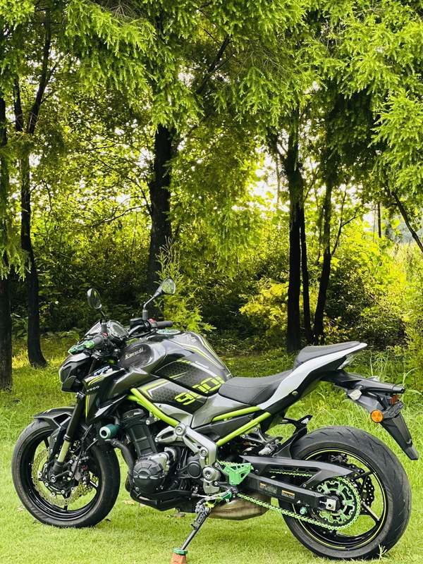 二手川崎Z900