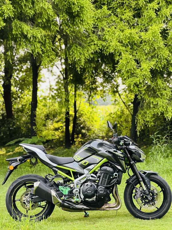 二手川崎Z900