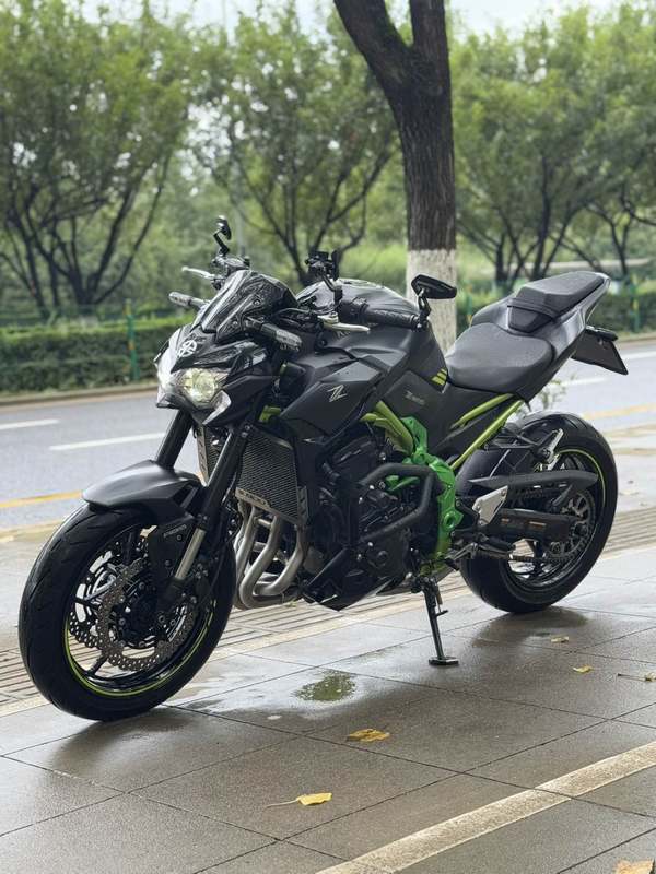 二手川崎Z900