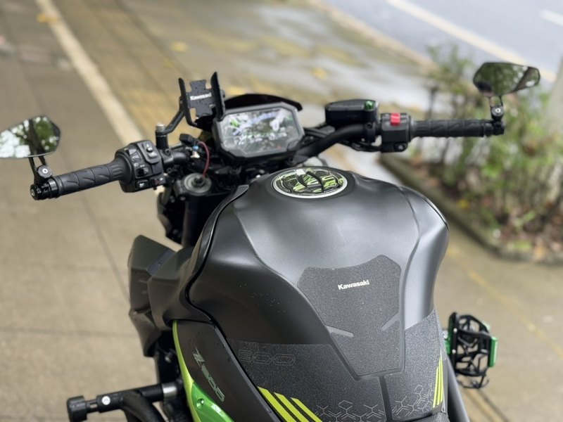 二手川崎Z900