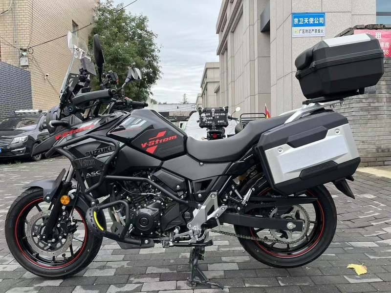 二手豪爵铃木DL250
