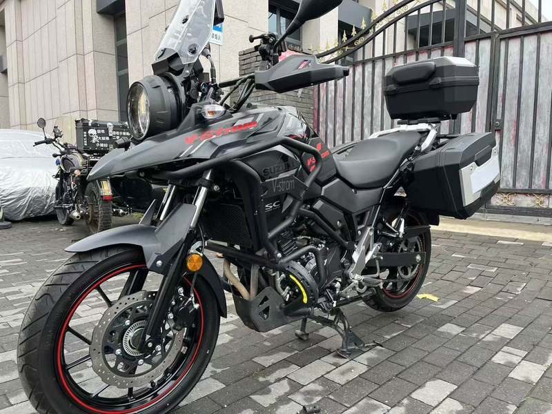 二手豪爵铃木DL250