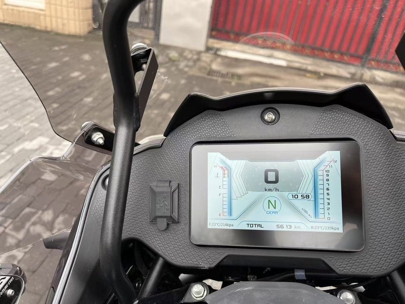二手贝纳利TRK552