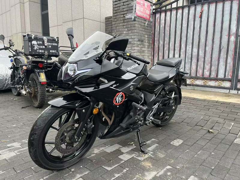 二手豪爵铃木GSX250R