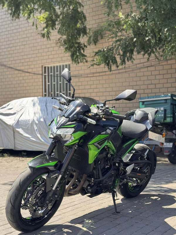 二手川崎Z900