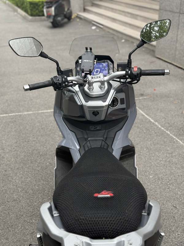 二手大阳V锐 ADV150