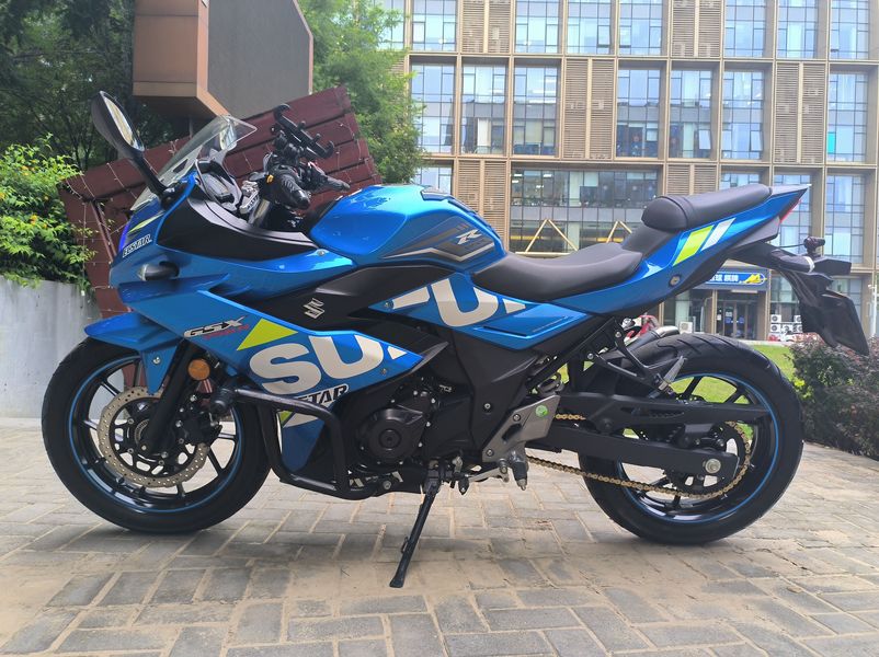二手豪爵铃木GSX250R