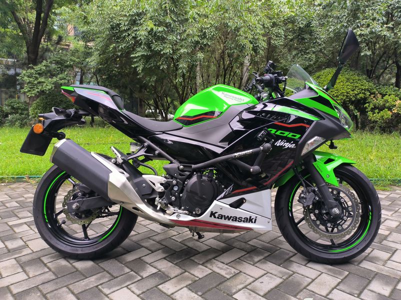 二手川崎Ninja 400